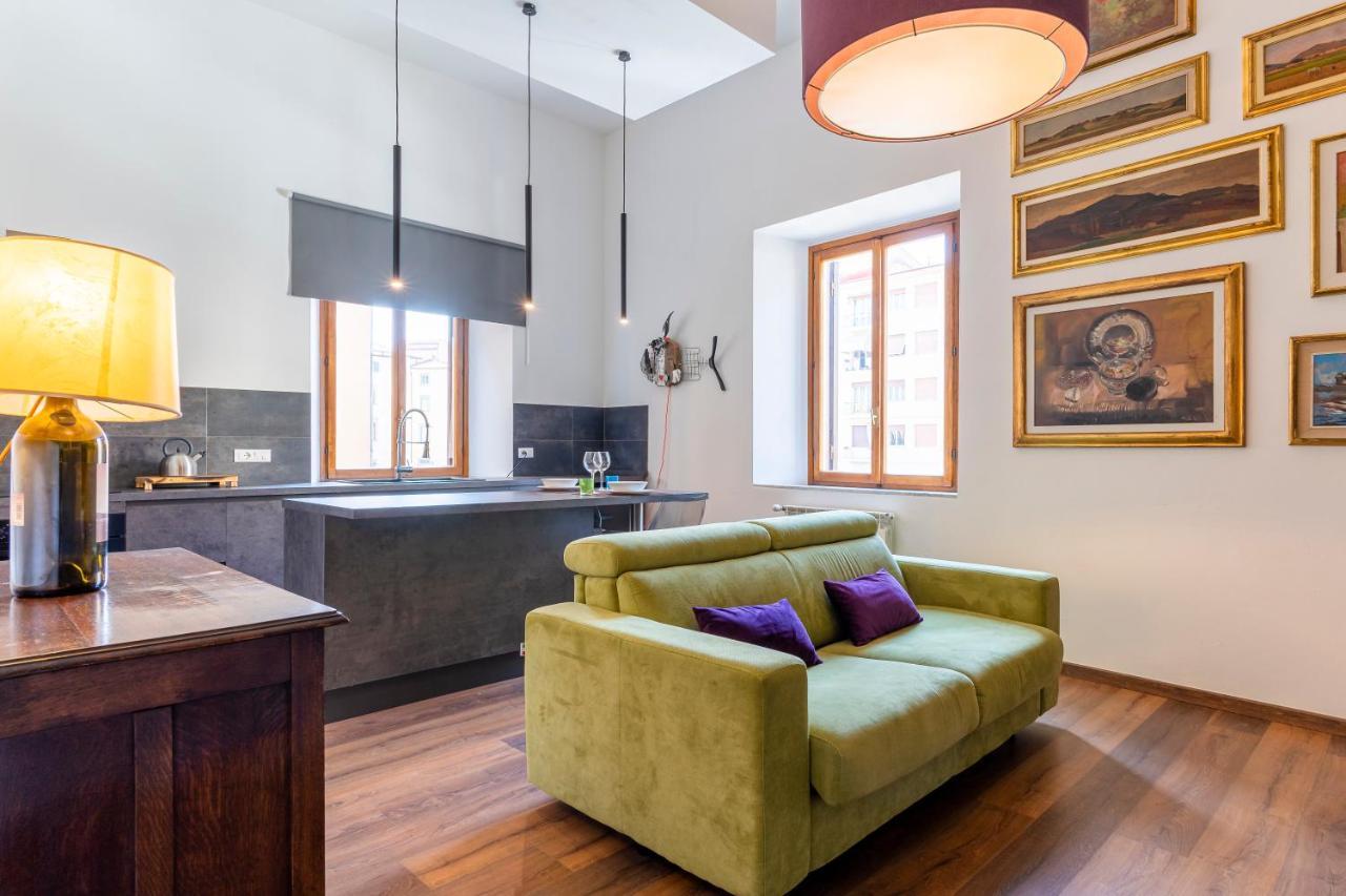 Piccola Venezia Canal View Charming Flat Ліворно Екстер'єр фото